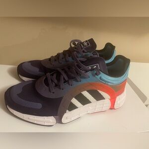 Adidas Shoes - men’s 9